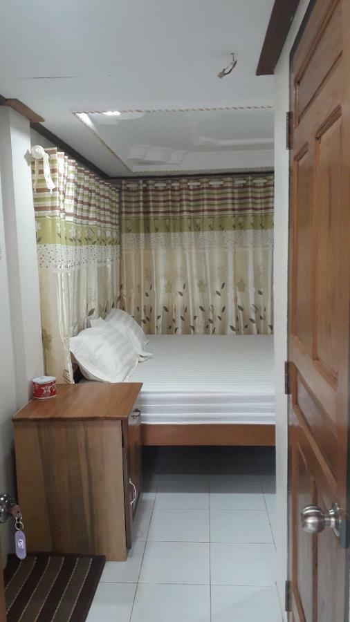 Lux Pillow Hostel Hpa-an Exterior foto